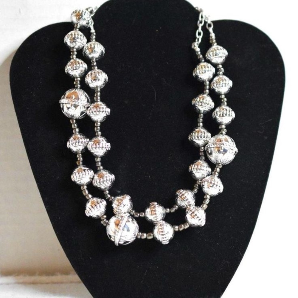 Elegant Silver Beaded Necklace
